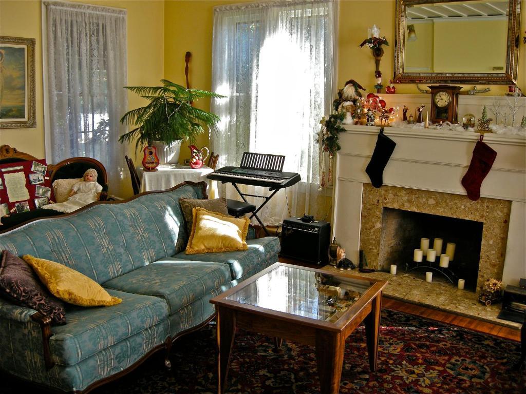 The Old Tower House Bed & Breakfast นอร์ธเบนด์ ภายนอก รูปภาพ